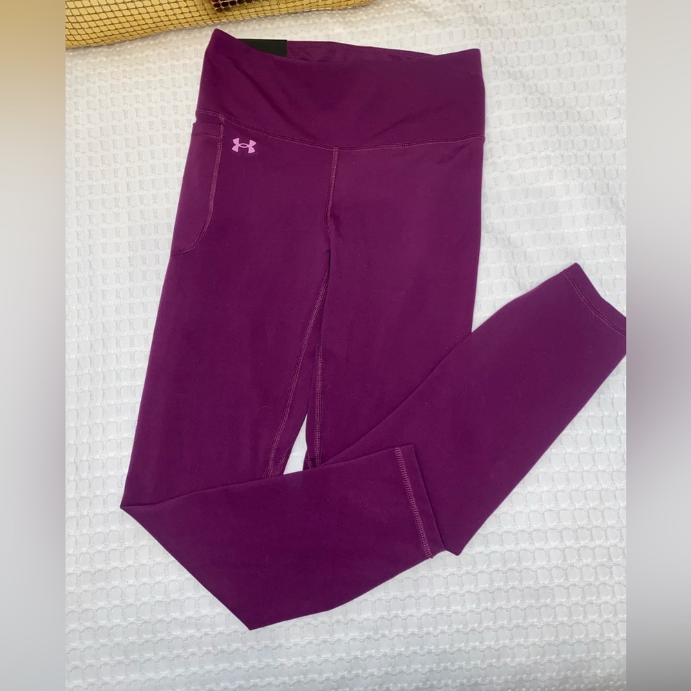 Under Armour Fitted High Rise Ankle Legging - Medium